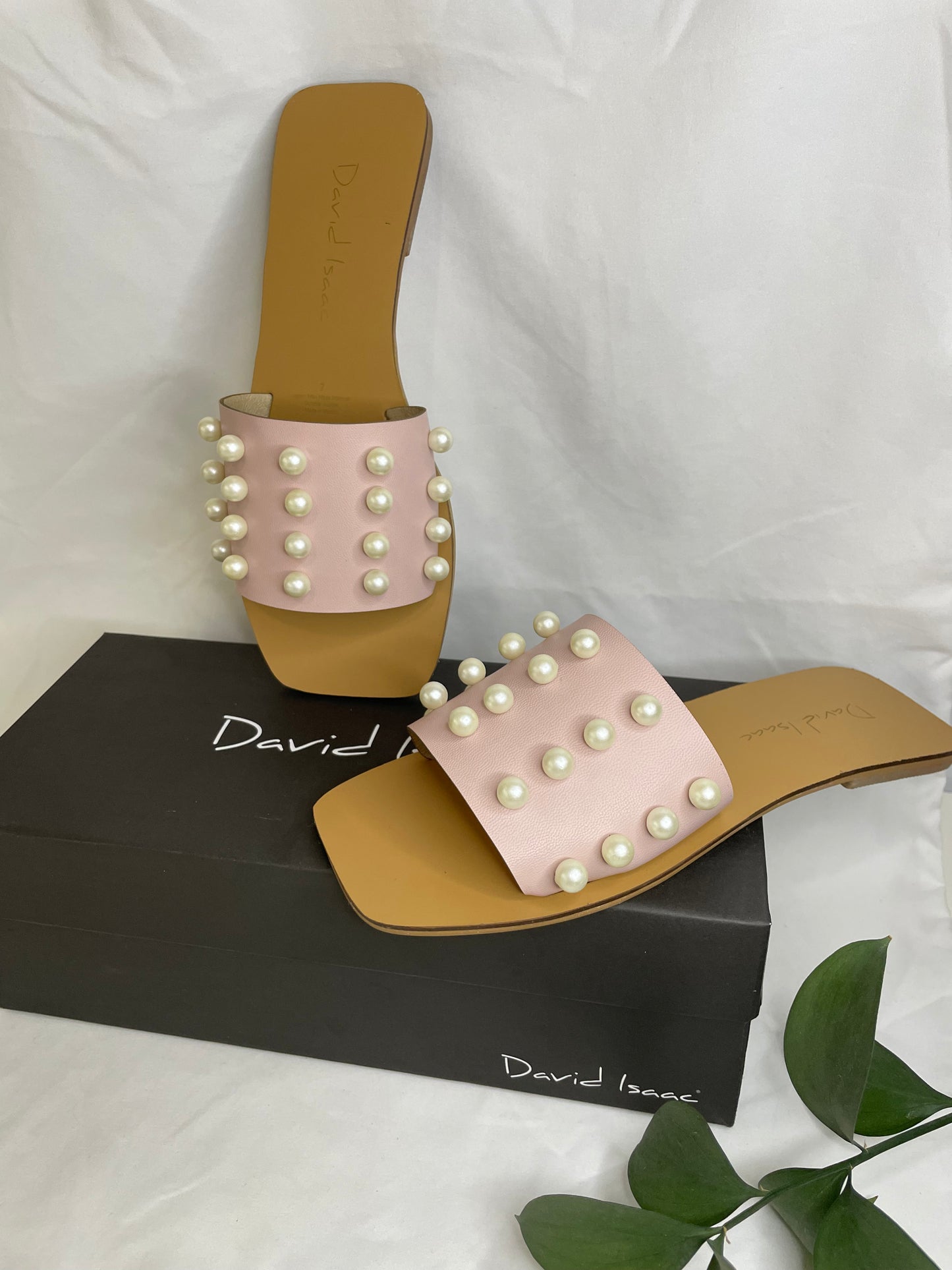Flats Pearls