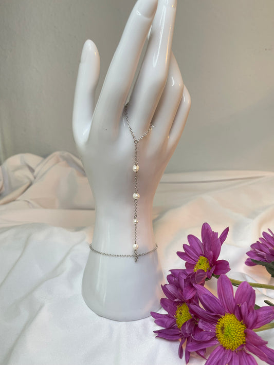 Adeline Hand-chain (Silver)