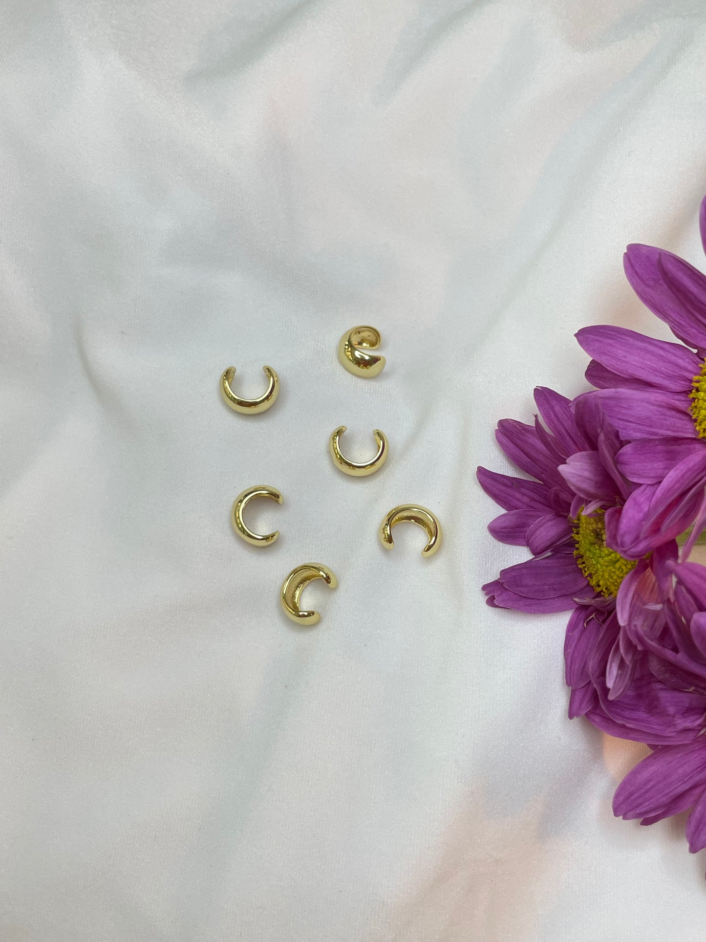 Liza Gold Earcuff
